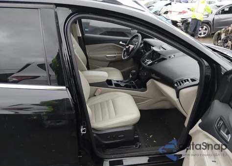 2017 Ford Escape Titanium из США, поврежденный, VIN 1FMCU0JD2HUE51952